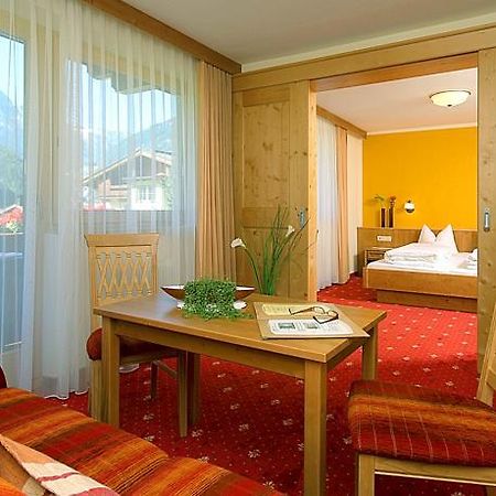 Hotel Maximilian 메이른호픈 객실 사진