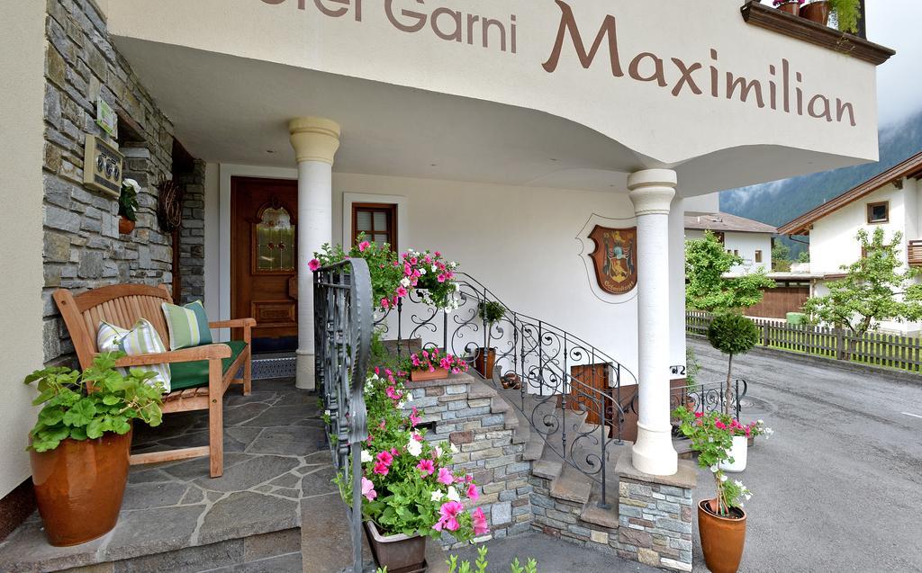 Hotel Maximilian 메이른호픈 외부 사진
