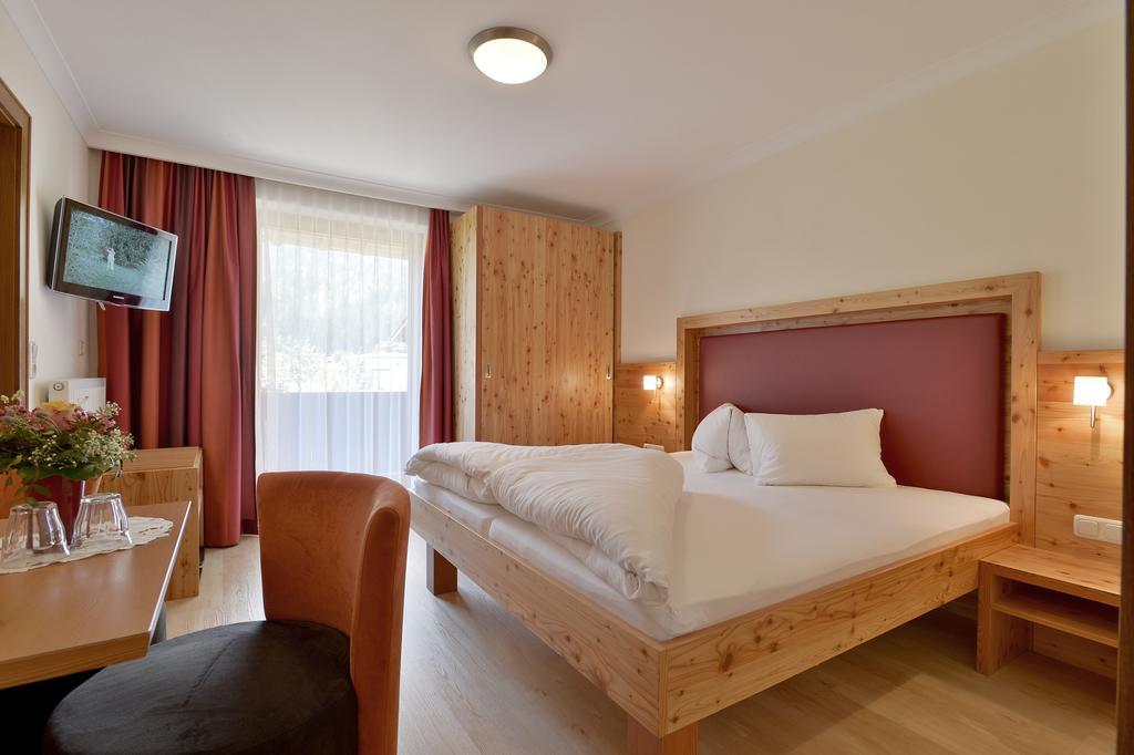 Hotel Maximilian 메이른호픈 객실 사진